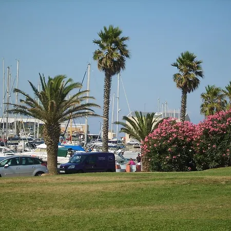 1 , Climatisation, Parking Sécurisé Couvert Canet-en-Roussillon